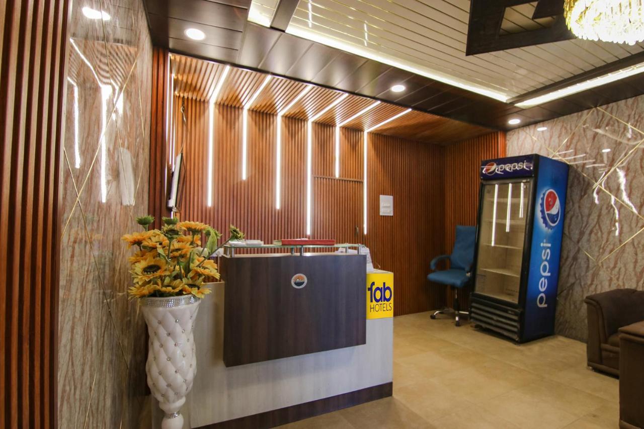 Fabhotel Vijay Palace دارامشالا المظهر الخارجي الصورة