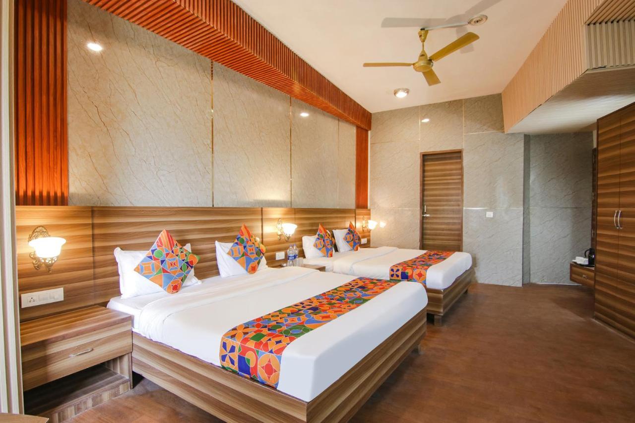 Fabhotel Vijay Palace دارامشالا المظهر الخارجي الصورة
