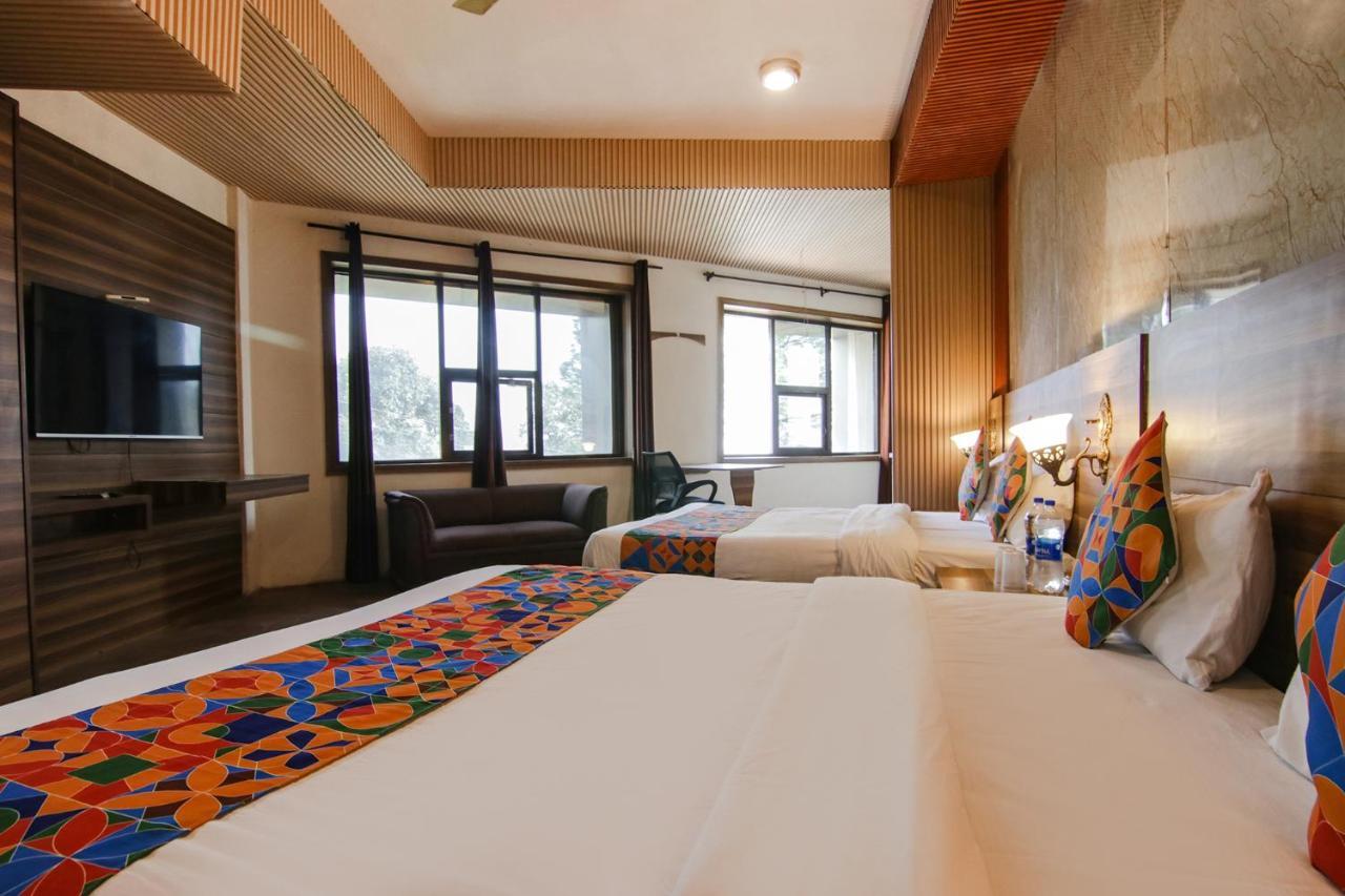 Fabhotel Vijay Palace دارامشالا المظهر الخارجي الصورة